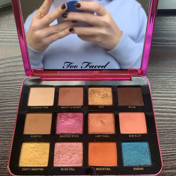 Too Faced Palm Springs Dreams Eyeshadow Palette - Picture 2 of 2